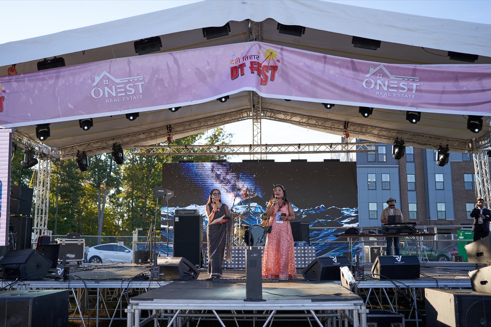 Musician on stage at the DT Fest
